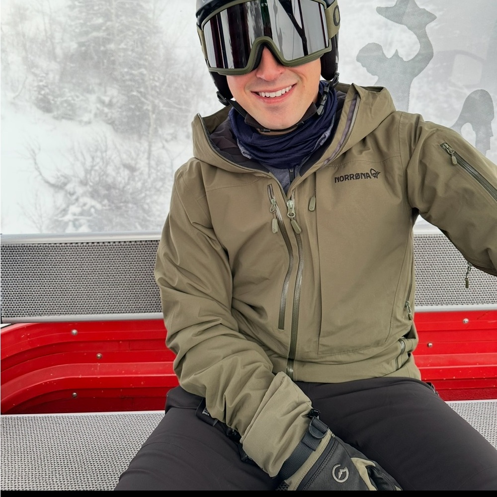 Norrona Men’s Lofoten Gore-Tex Pro Jacket - Picture 3 of 12